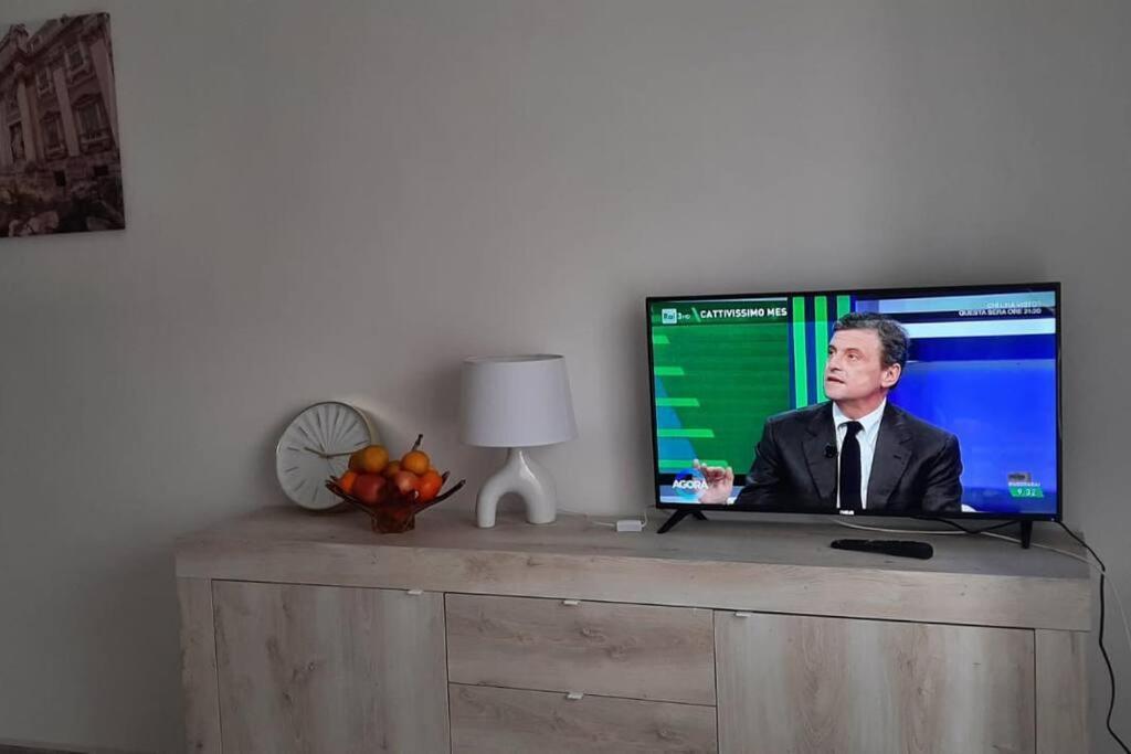 Caterina Apt San Lorenzo 2Camere Roma Esterno foto