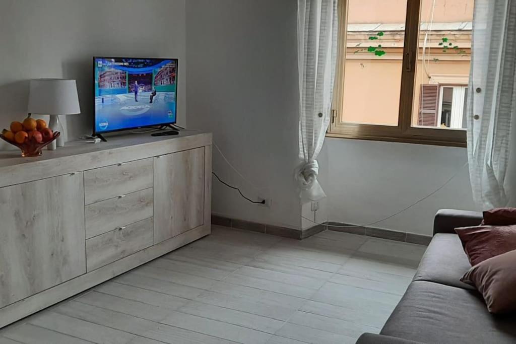 Caterina Apt San Lorenzo 2Camere Roma Esterno foto